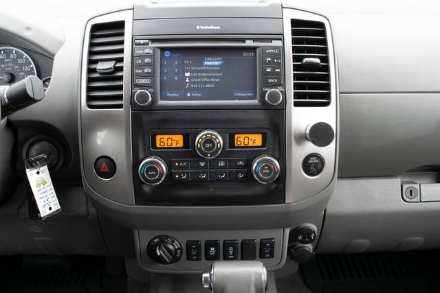 Used 2019 Nissan Frontier SL image 27