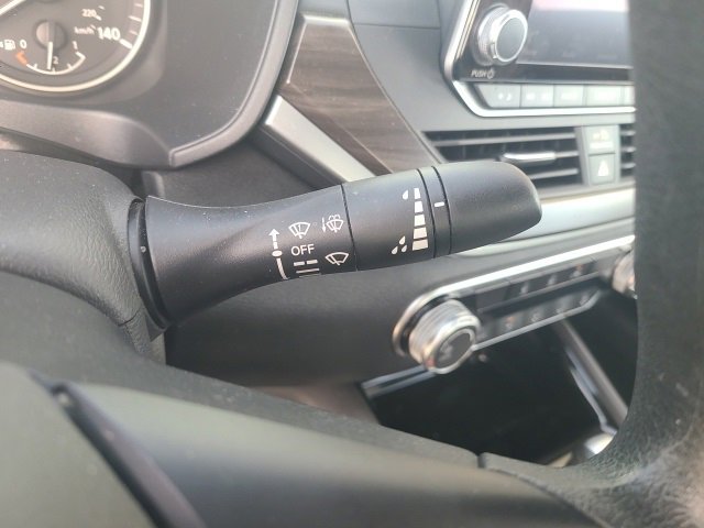 Used 2024 Nissan Altima 2.5 SV image 23