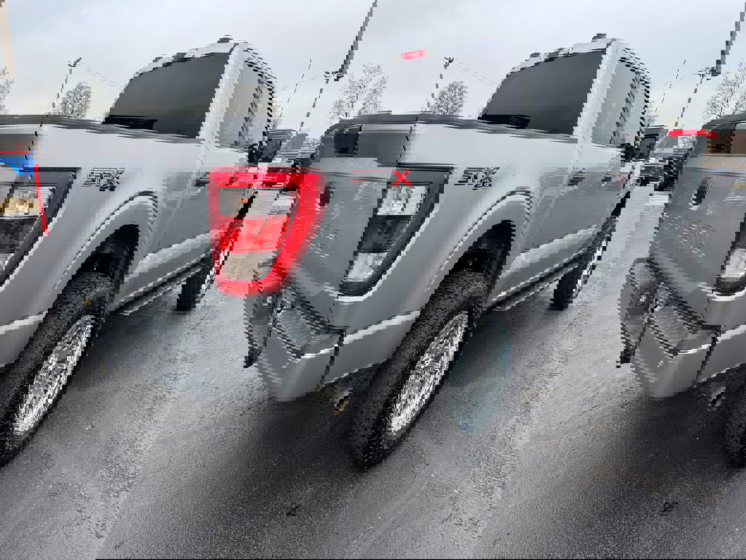 Used 2022 Ford F150 XL w/ STX Appearance Package image 6