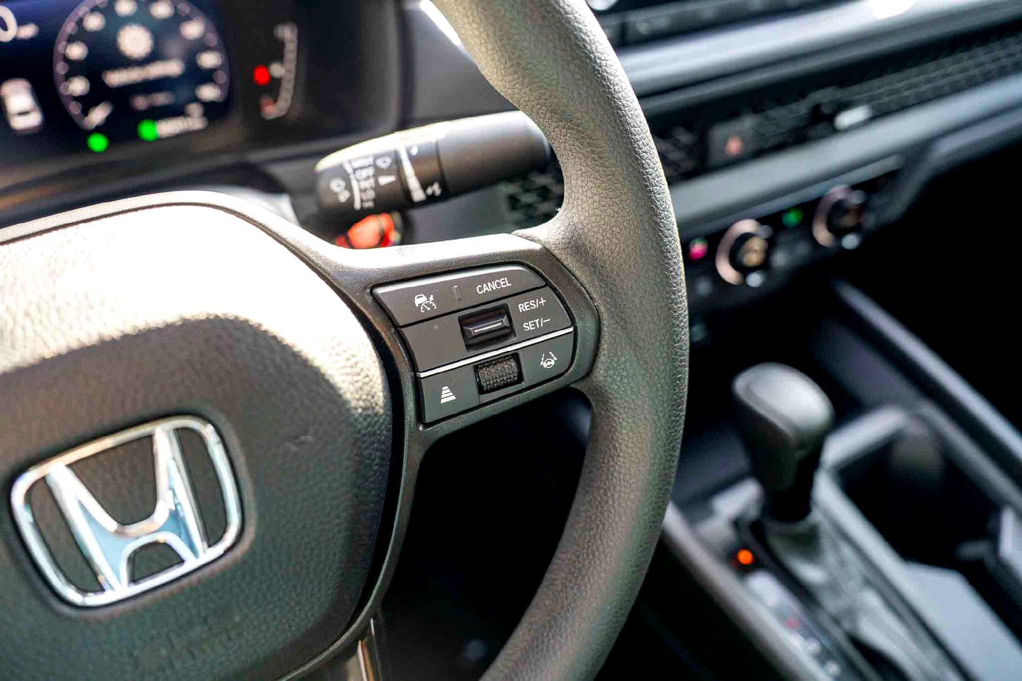 Certified 2025 Honda Accord SE image 15