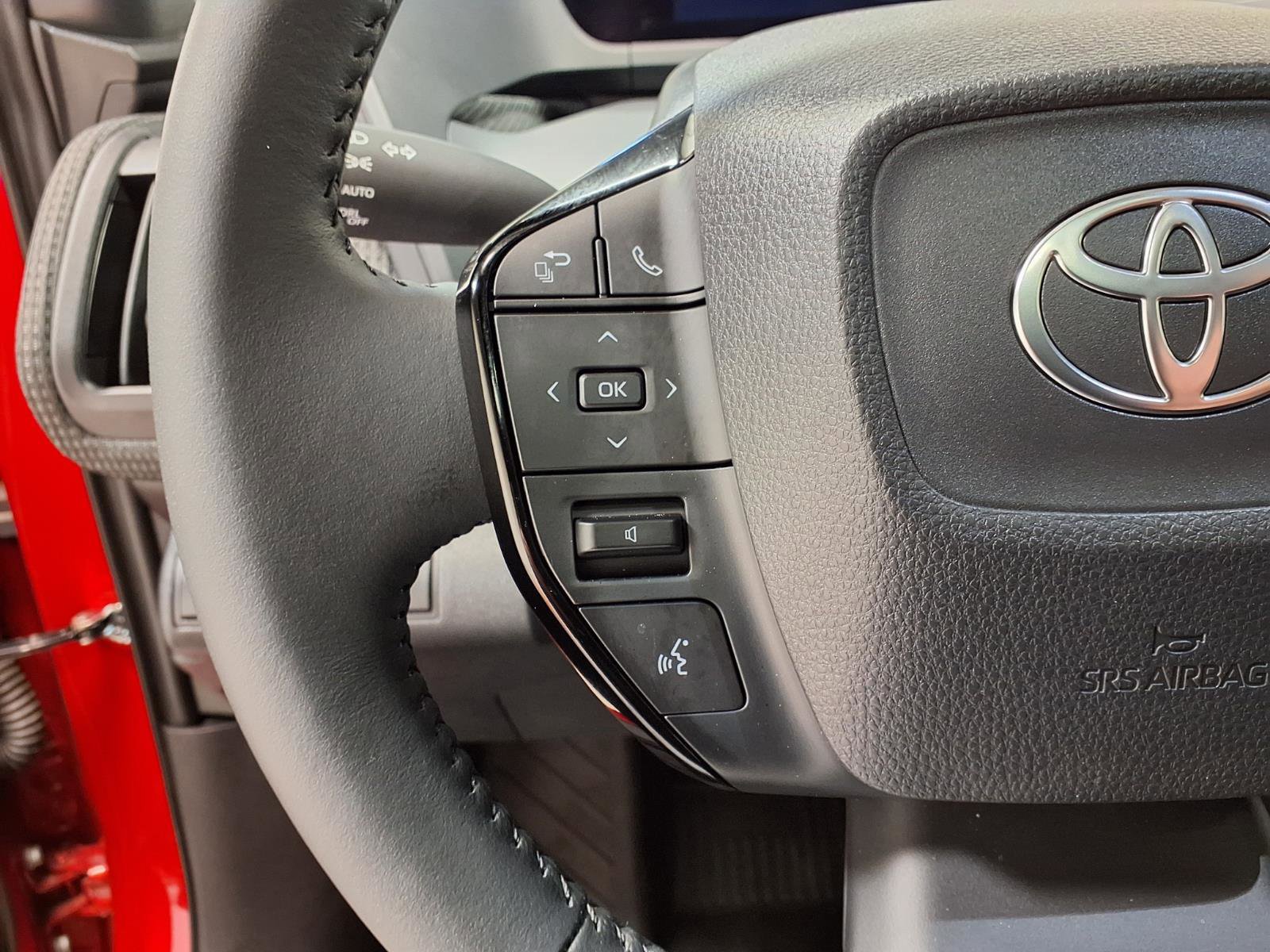 Used 2025 Toyota bZ4X FWD w/ Weather Package image 20