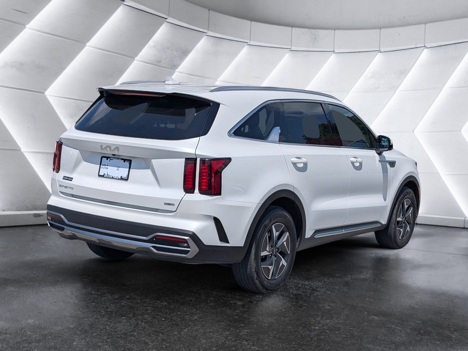 Used 2023 Kia Sorento EX image 3