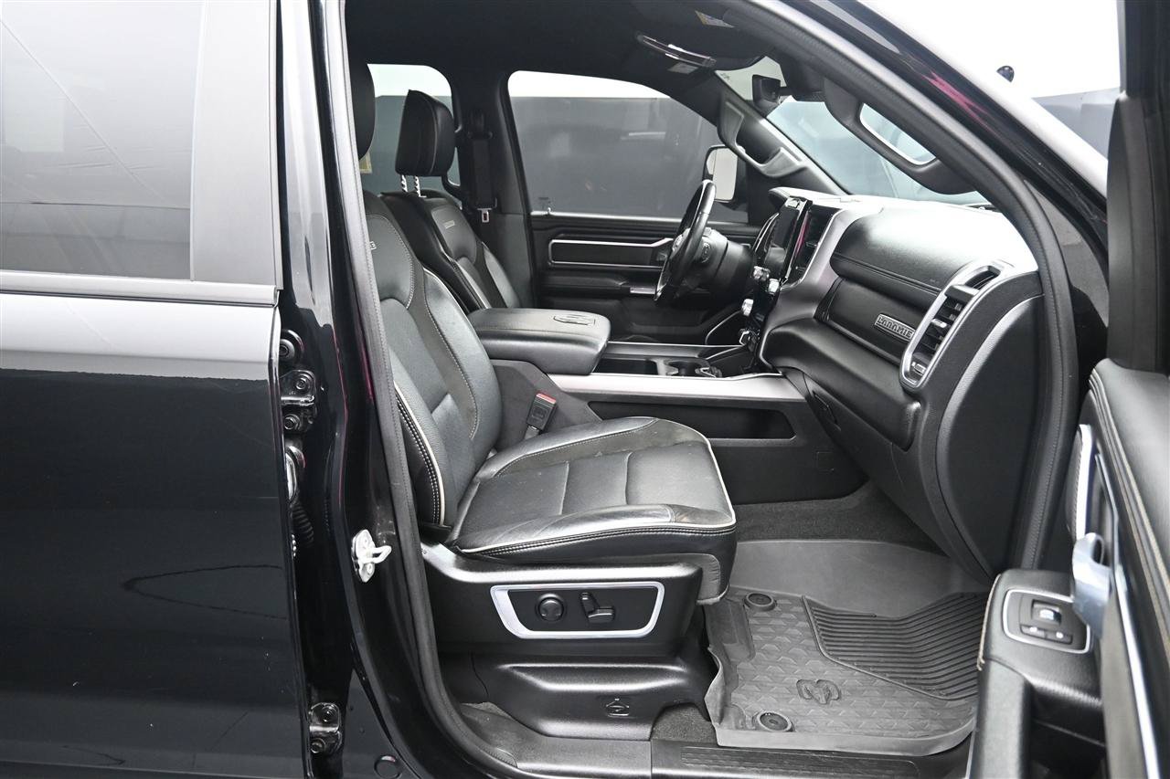 Used 2023 RAM 1500 Laramie AWD/4WD image 9