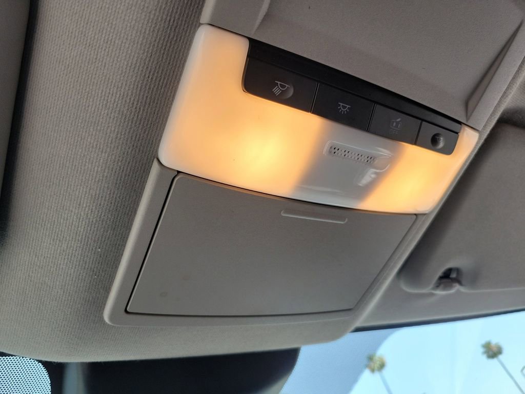 Used 2022 Nissan Sentra SV w/ Trunk Package image 14