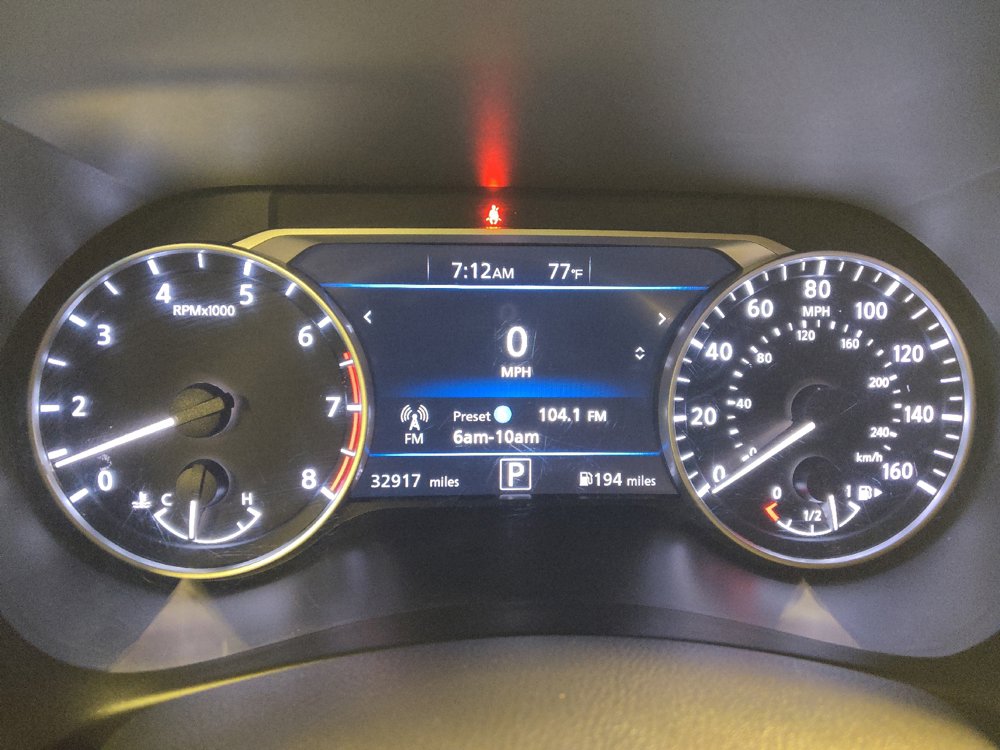 Used 2022 Nissan Sentra SV w/ SV Premium Package FWD image 23