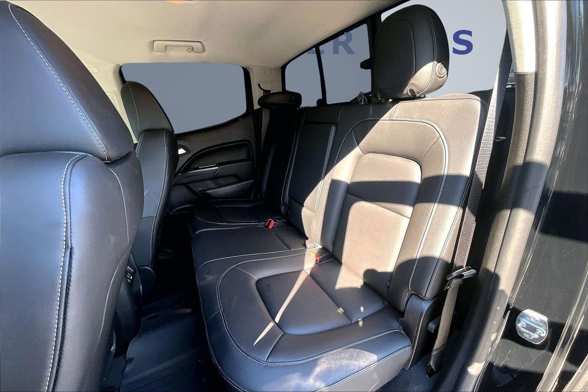 Used 2021 Chevrolet Colorado LT w/ Redline Special Edition image 23