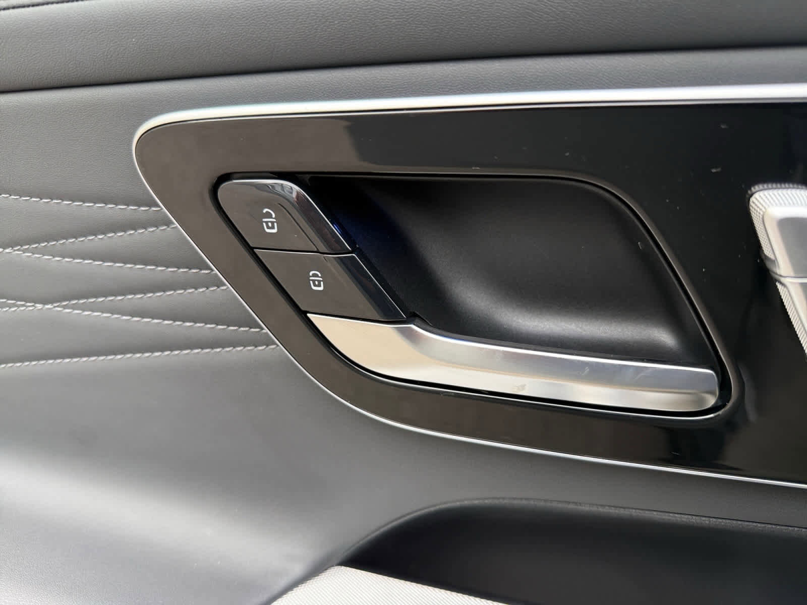 Used 2025 Mercedes-Benz GLC 63 AMG S image 24