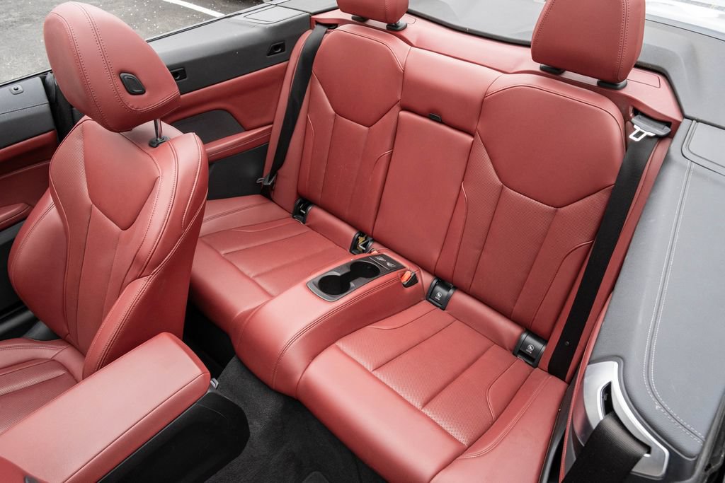 Used 2024 BMW M440i Convertible w/ Premium Package RWD image 30