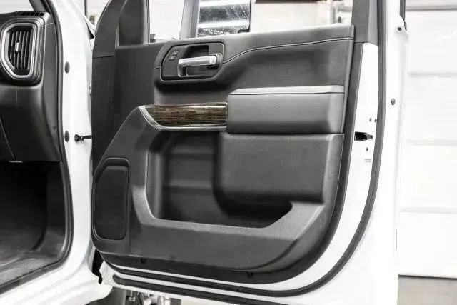 Used 2022 GMC Sierra 2500 SLE w/ SLE Convenience Package image 50