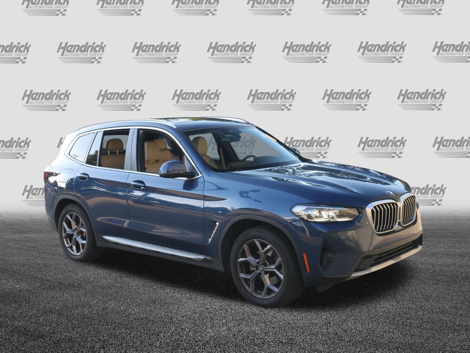 Used 2022 BMW X3 xDrive30i w/ Convenience Package w/ZPA AWD/4WD image 2