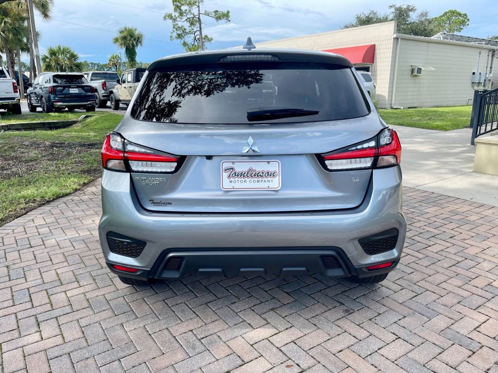 Used 2024 Mitsubishi Outlander Sport SE image 4