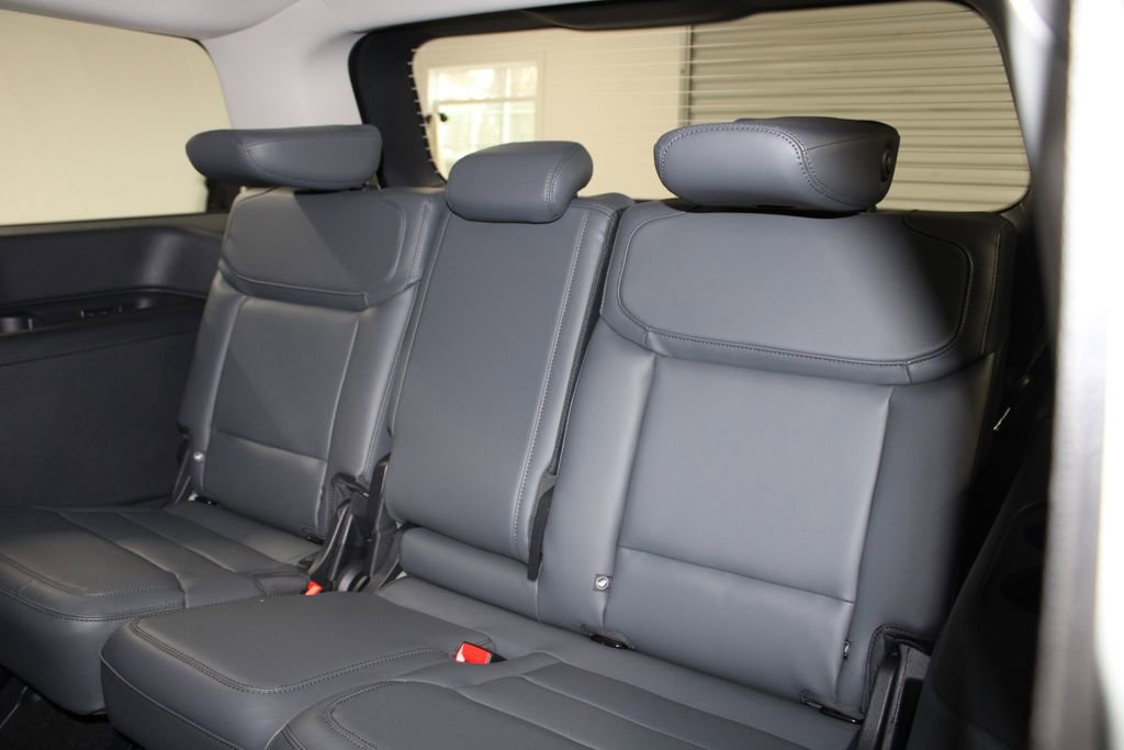 New 2026 Ford Expedition Active image 27