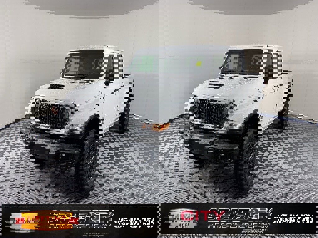 New 2025 Jeep Gladiator Sport image 3