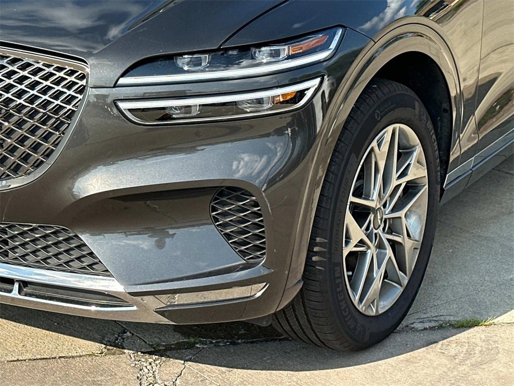 Used 2025 Genesis GV70 2.5T image 8