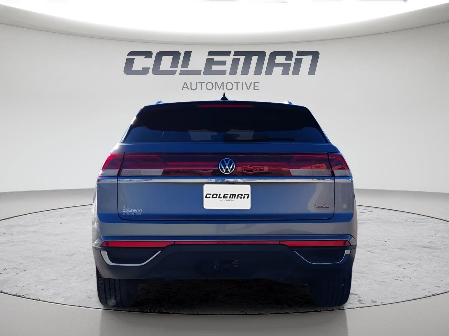 Used 2025 Volkswagen Atlas Cross Sport SE image 4