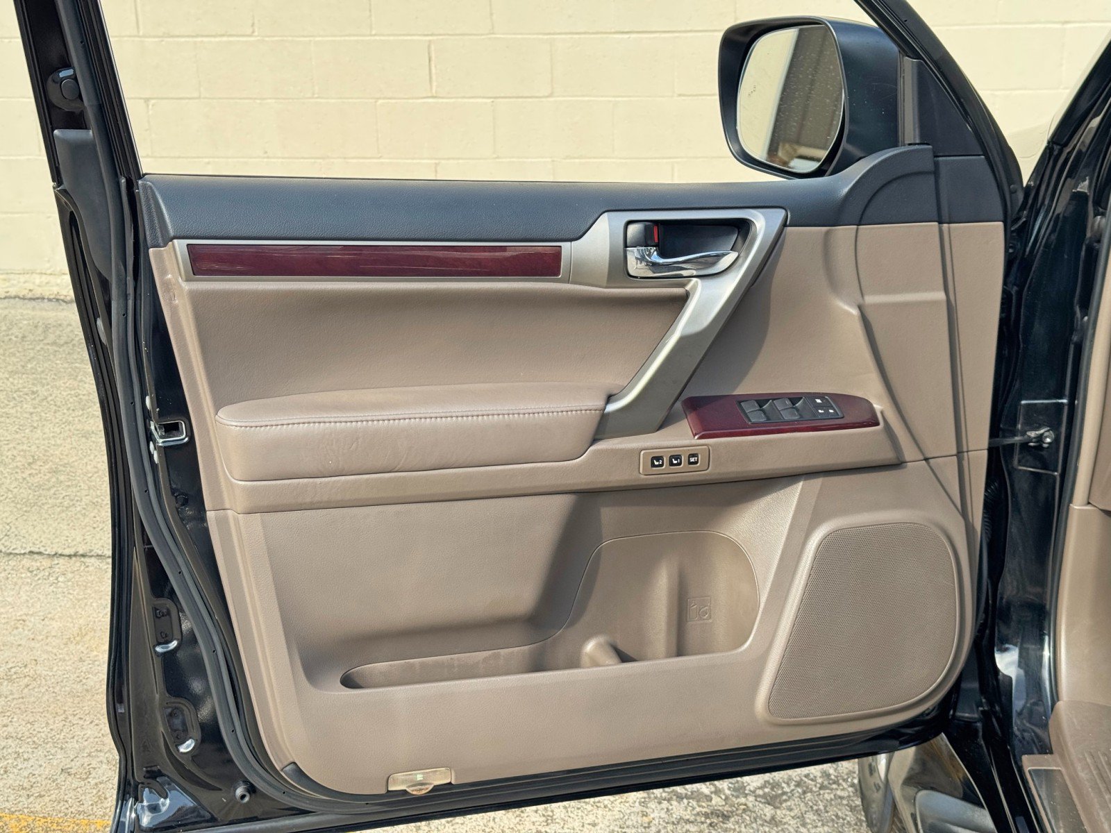 Used 2019 Lexus GX 460 Premium AWD/4WD image 42