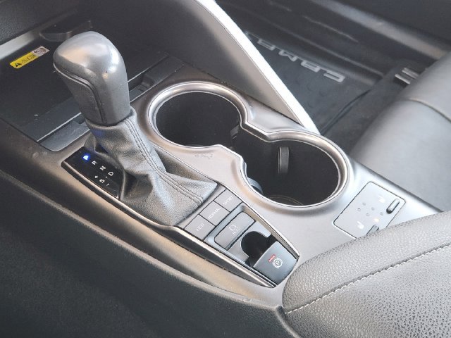 Used 2024 Toyota Camry XSE FWD image 18