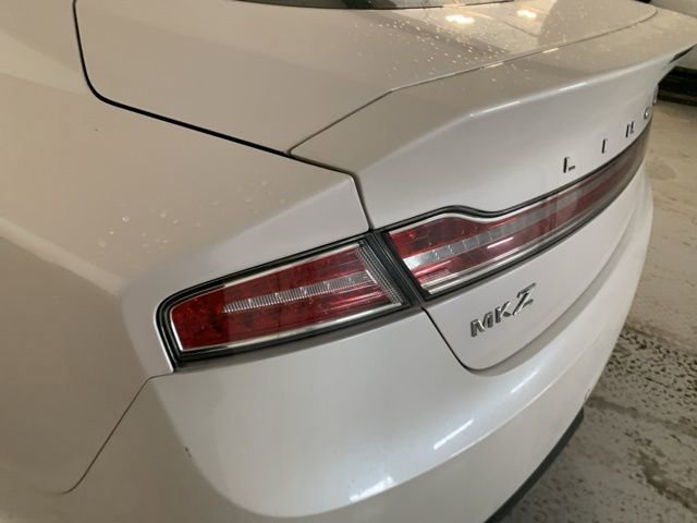 Used 2018 Lincoln MKZ Premiere w/ Magnetic Appearance Package image 10