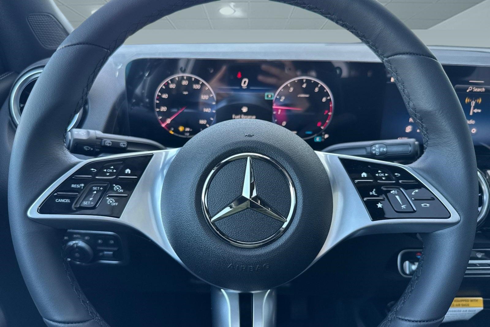 New 2026 Mercedes-Benz GLB 250 image 15