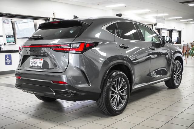 Used 2025 Lexus NX 250 FWD w/ Accessory Package (2T) image 6