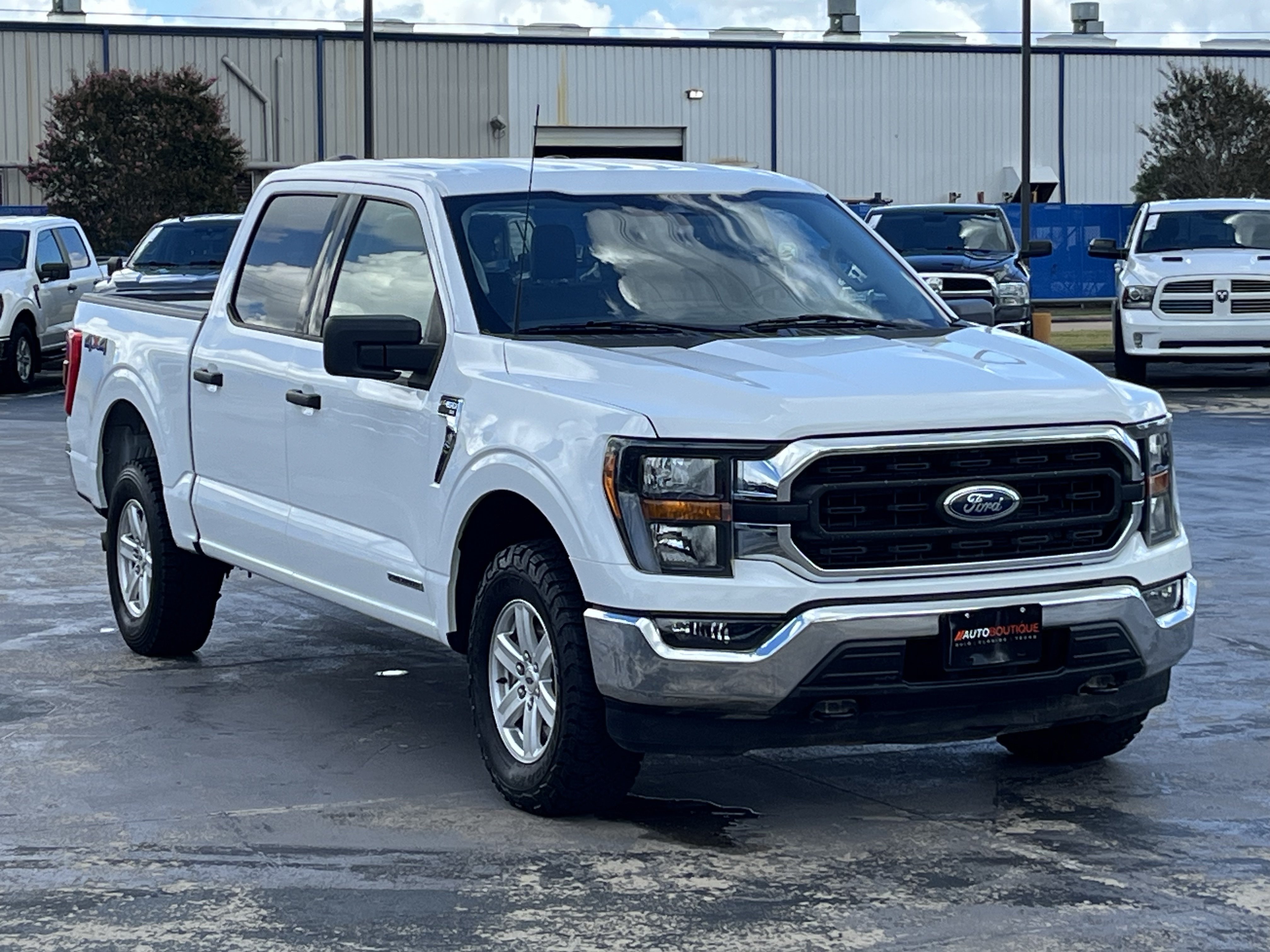 Used 2023 Ford F150 XLT w/ Equipment Group 301A Mid AWD/4WD image 5