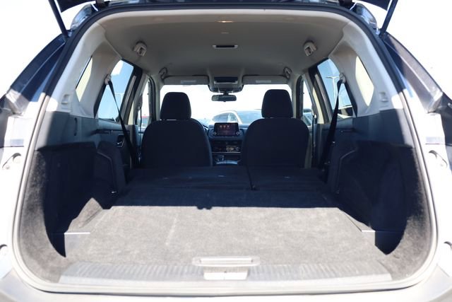 Used 2023 Nissan Rogue SV image 32