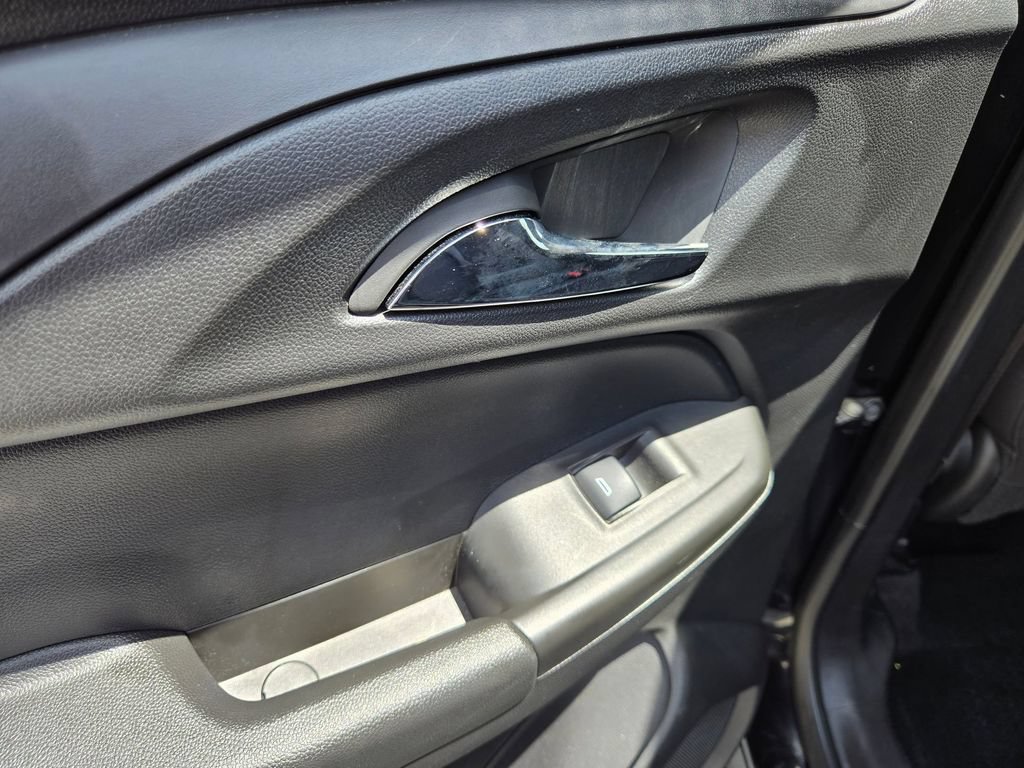 Used 2025 Chevrolet TrailBlazer LT AWD/4WD image 22
