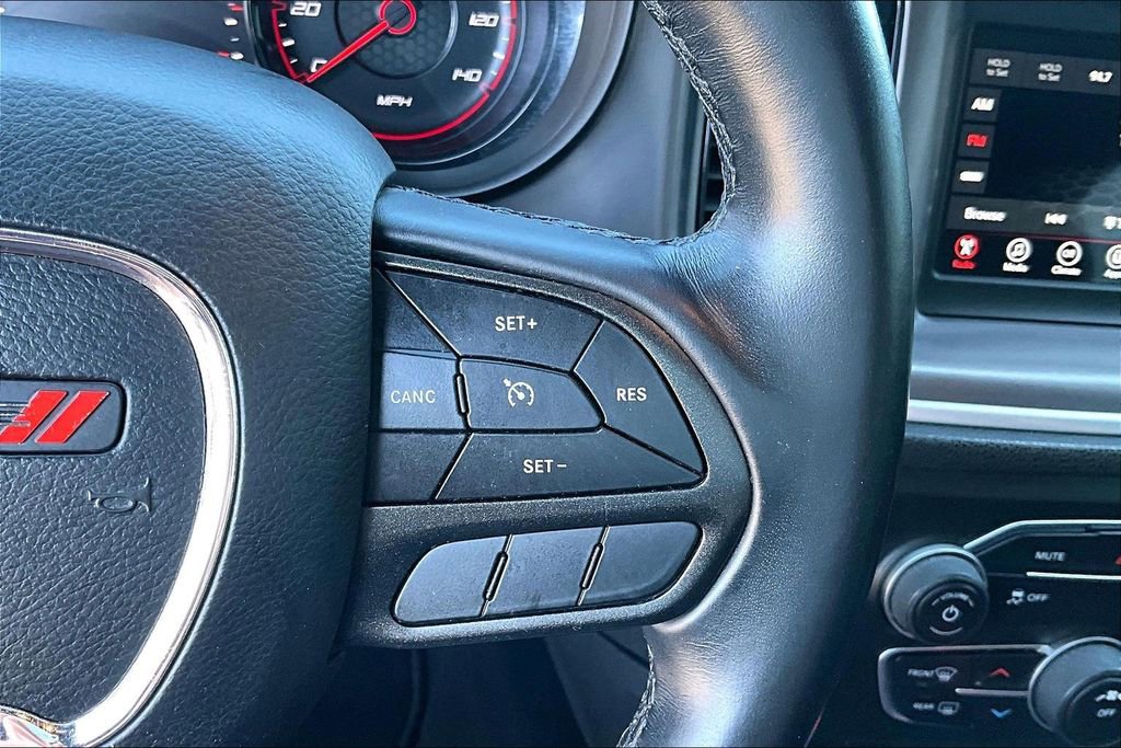 Used 2022 Dodge Charger SXT w/ Blacktop Package image 19