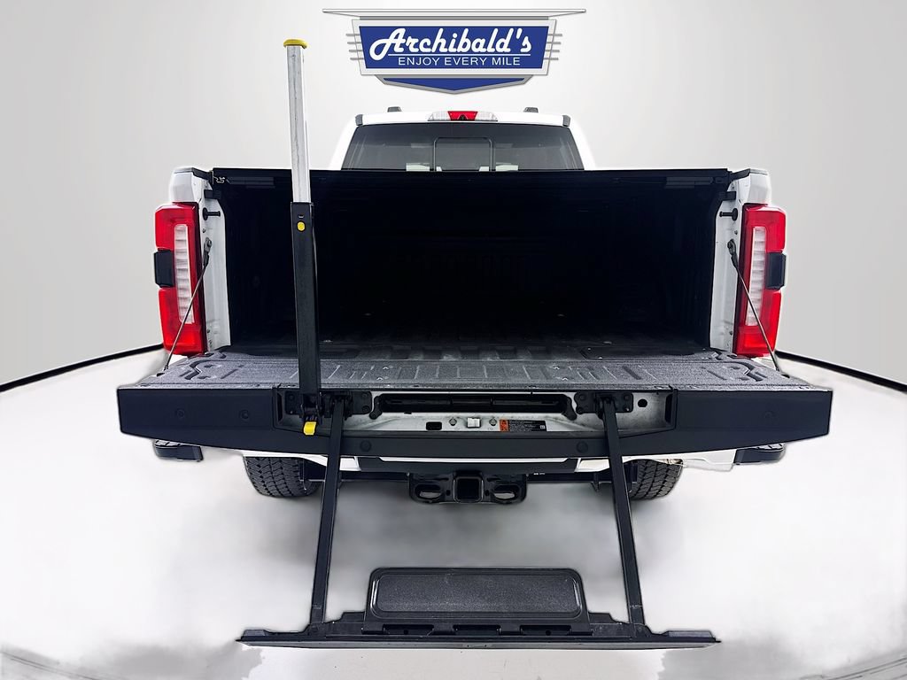 Used 2023 Ford F350 King Ranch w/ Chrome Package AWD/4WD image 24