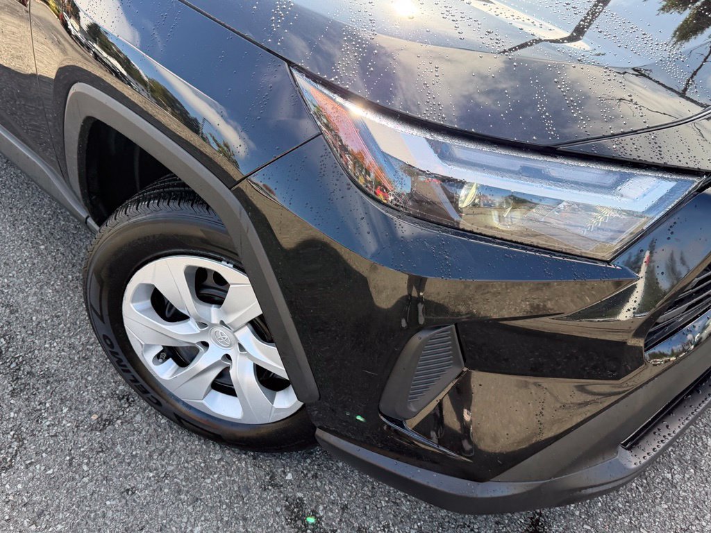 Certified 2025 Toyota RAV4 LE AWD/4WD image 2