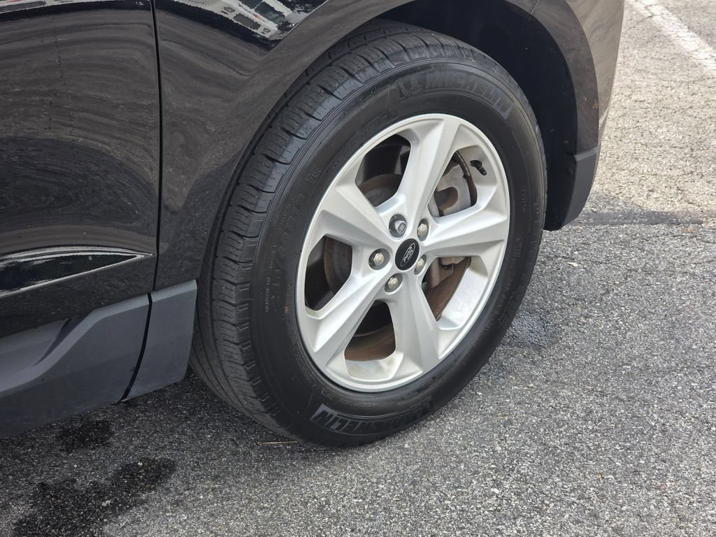 Used 2023 Ford Edge SE AWD/4WD image 35
