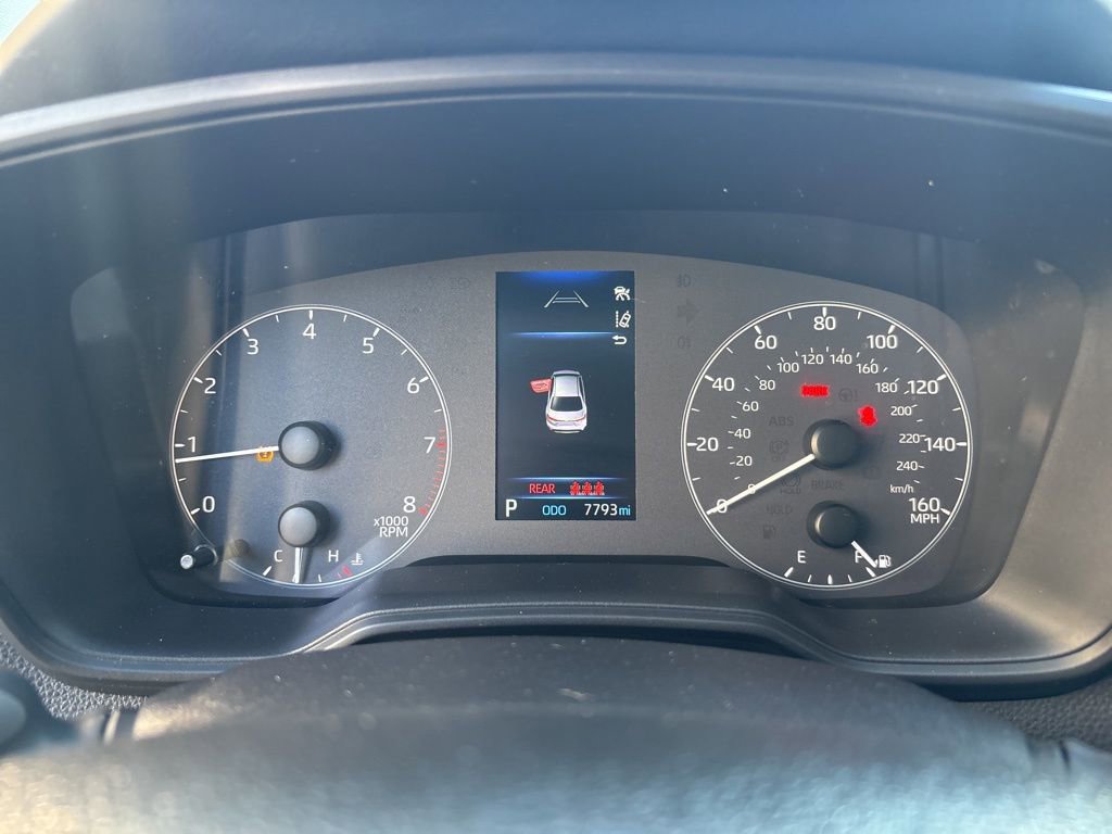 Used 2025 Toyota Corolla LE image 21