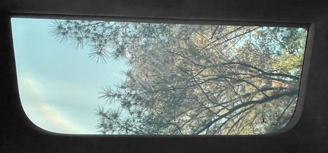 Used 2023 Tesla Model X image 31