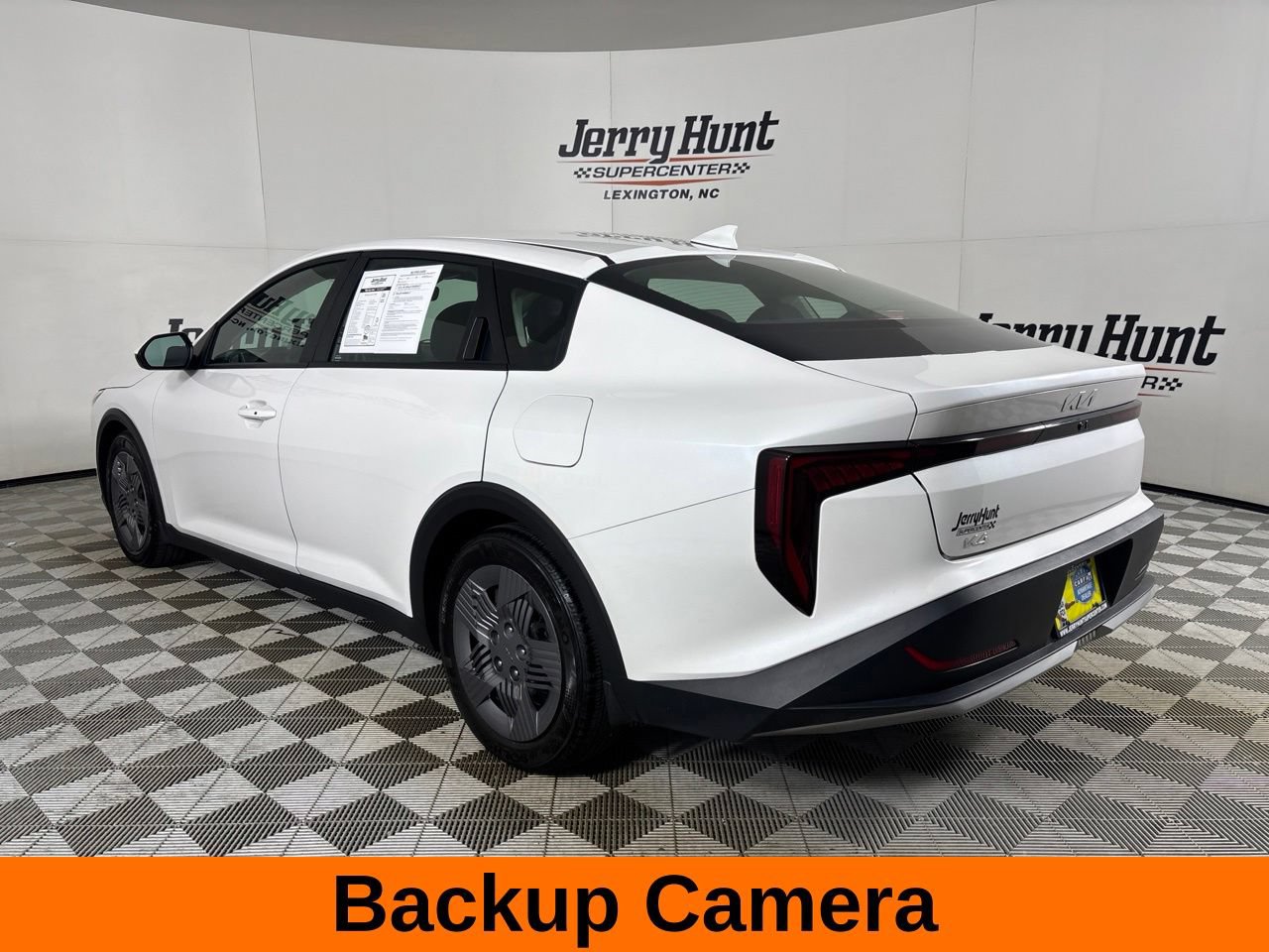 Used 2025 Kia K4 FWD image 9