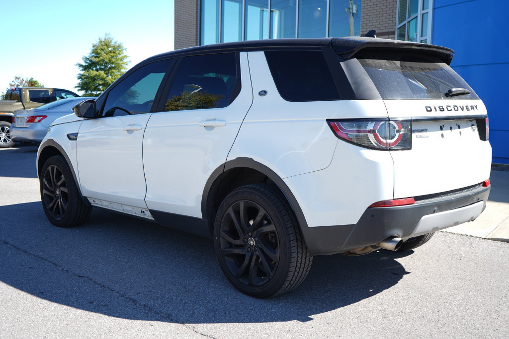 Used 2016 Land Rover Discovery Sport HSE Luxury AWD/4WD image 4