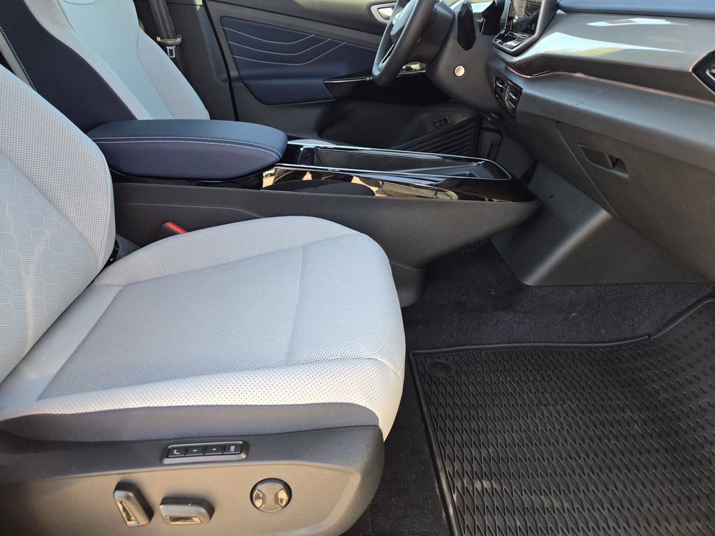 New 2025 Volkswagen ID.4 Pro S Plus image 11