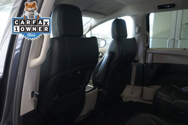 Used 2023 Chrysler Pacifica Touring-L image 29