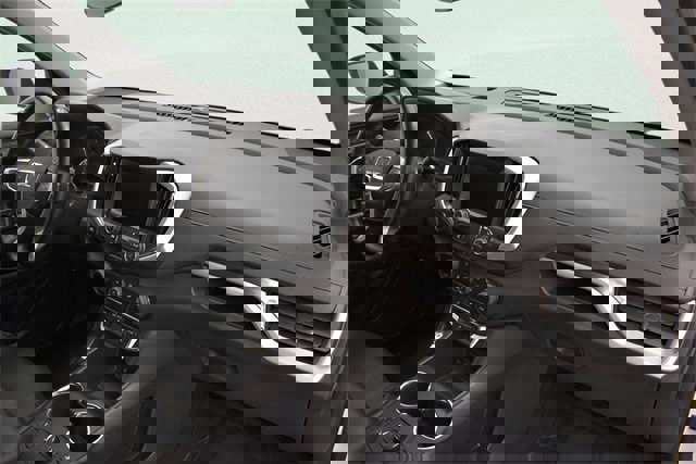 Used 2024 GMC Terrain SLT image 20