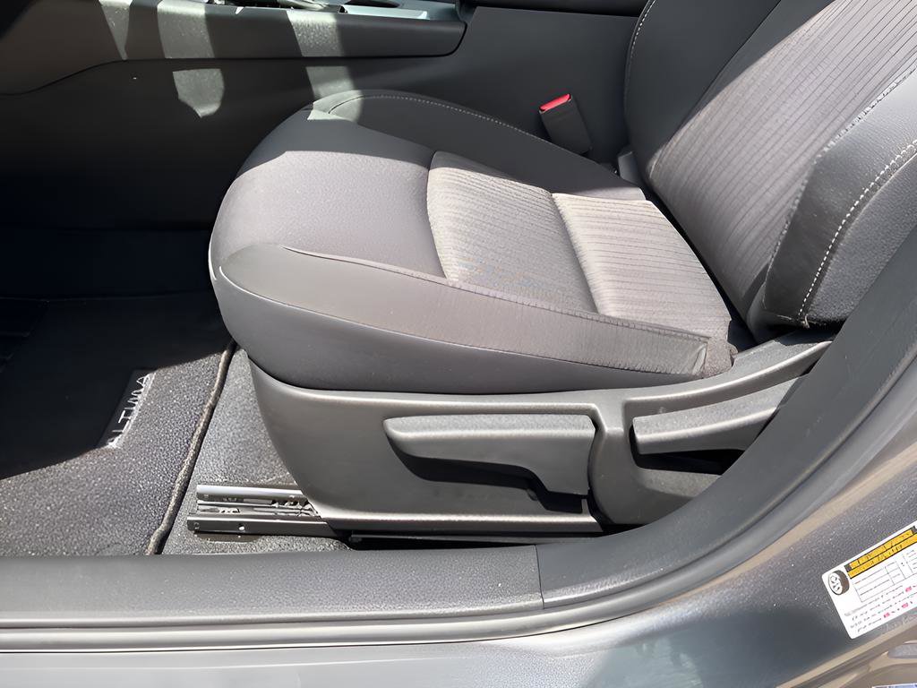 Used 2025 Nissan Altima 2.5 S image 17