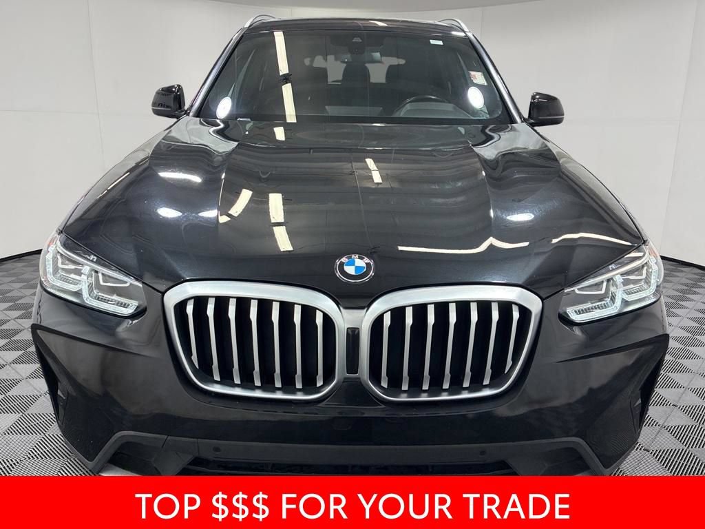 Used 2023 BMW X3 xDrive30i AWD/4WD image 2
