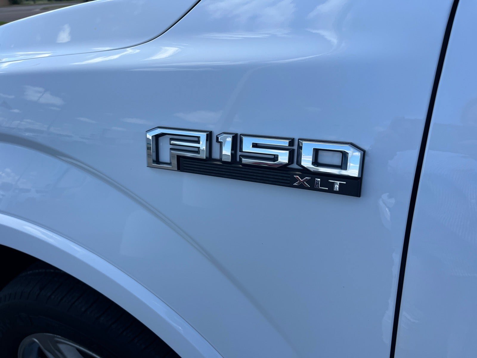 Used 2018 Ford F150 XLT w/ Equipment Group 301A Mid AWD/4WD image 4