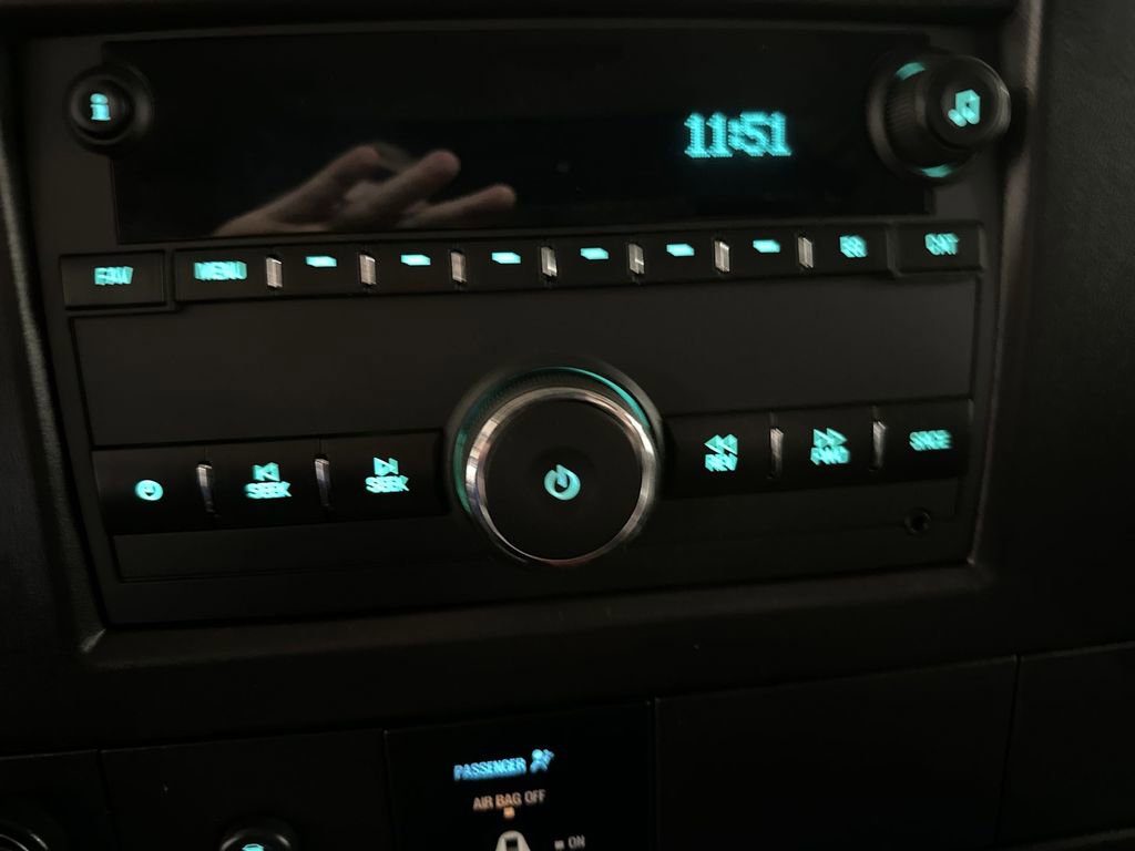 Used 2024 GMC Savana 2500 w/ Driver Convenience Package image 12