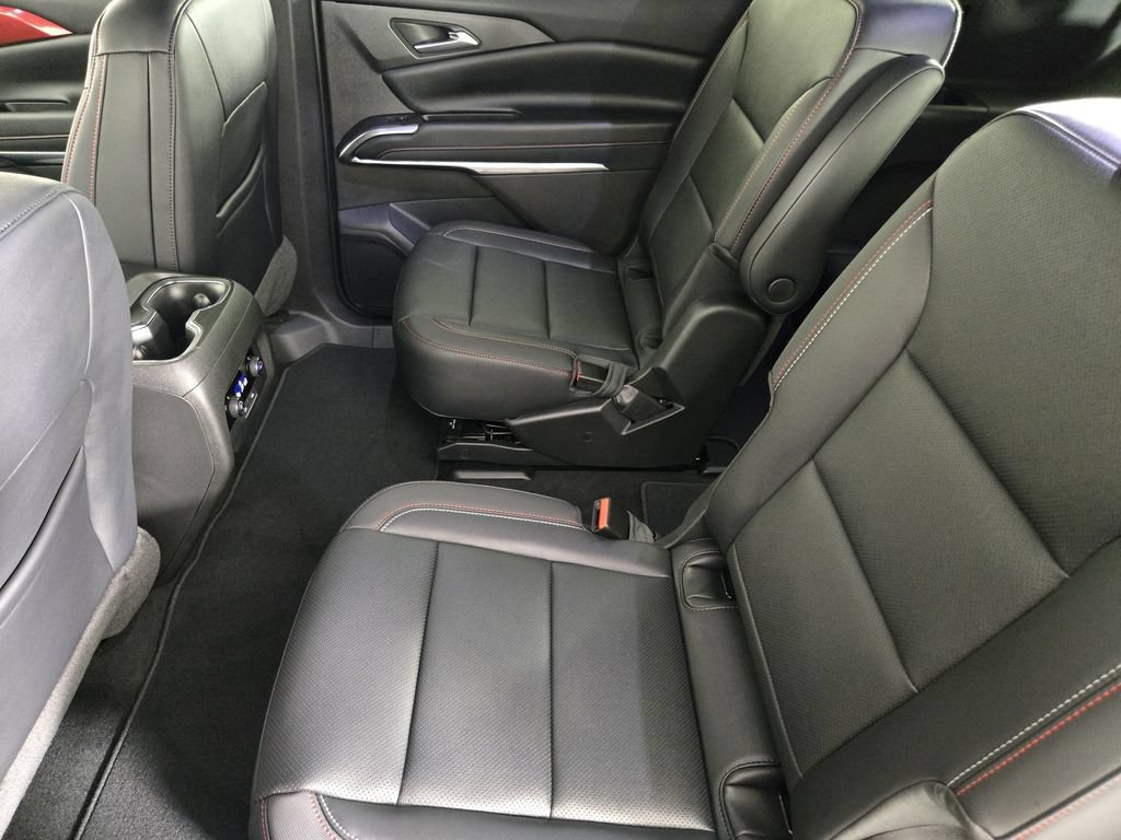 New 2026 Chevrolet Traverse Z71 w/ Driver Confidence Package AWD/4WD image 33