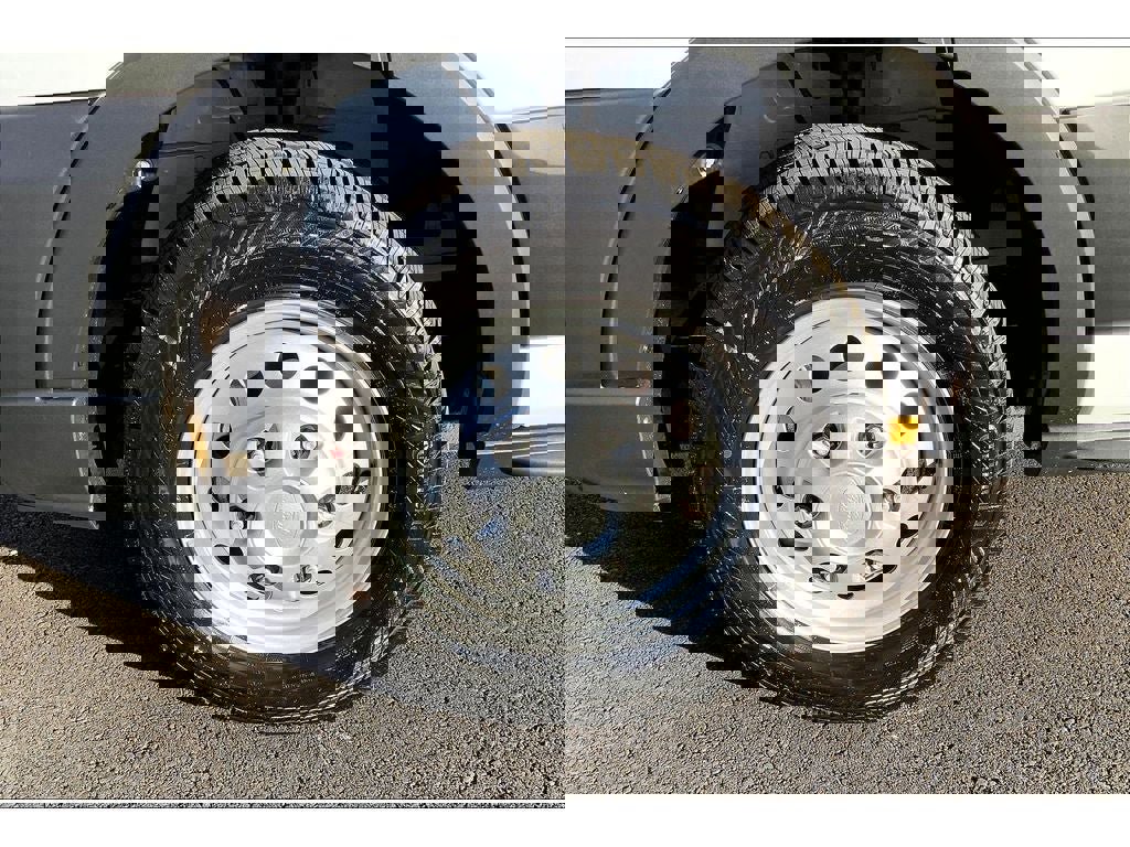 New 2026 Ford Transit 250 148 Medium Roof Extended AWD image 28