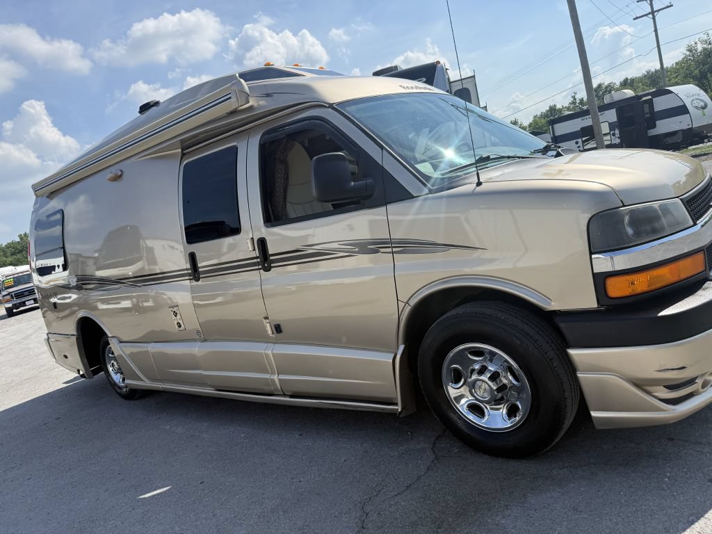 Used 2012 Chevrolet Express 3500 Extended w/ Power Package RWD image 29
