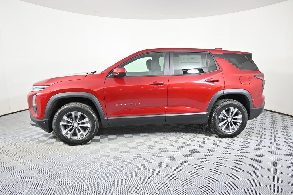 New 2026 Chevrolet Equinox LT w/ Convenience Package II image 2
