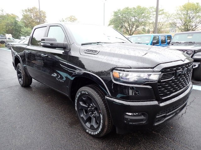 New 2026 RAM 1500 4x4 Crew Cab image 6
