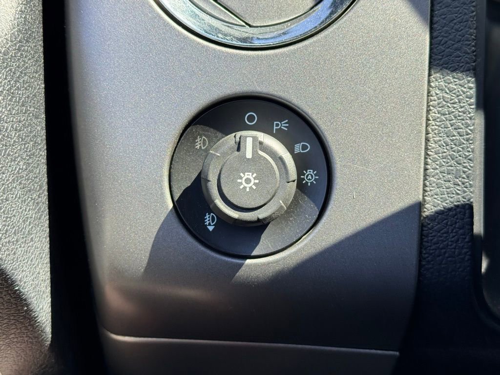 Used 2016 Ford Expedition EL Platinum AWD/4WD image 31