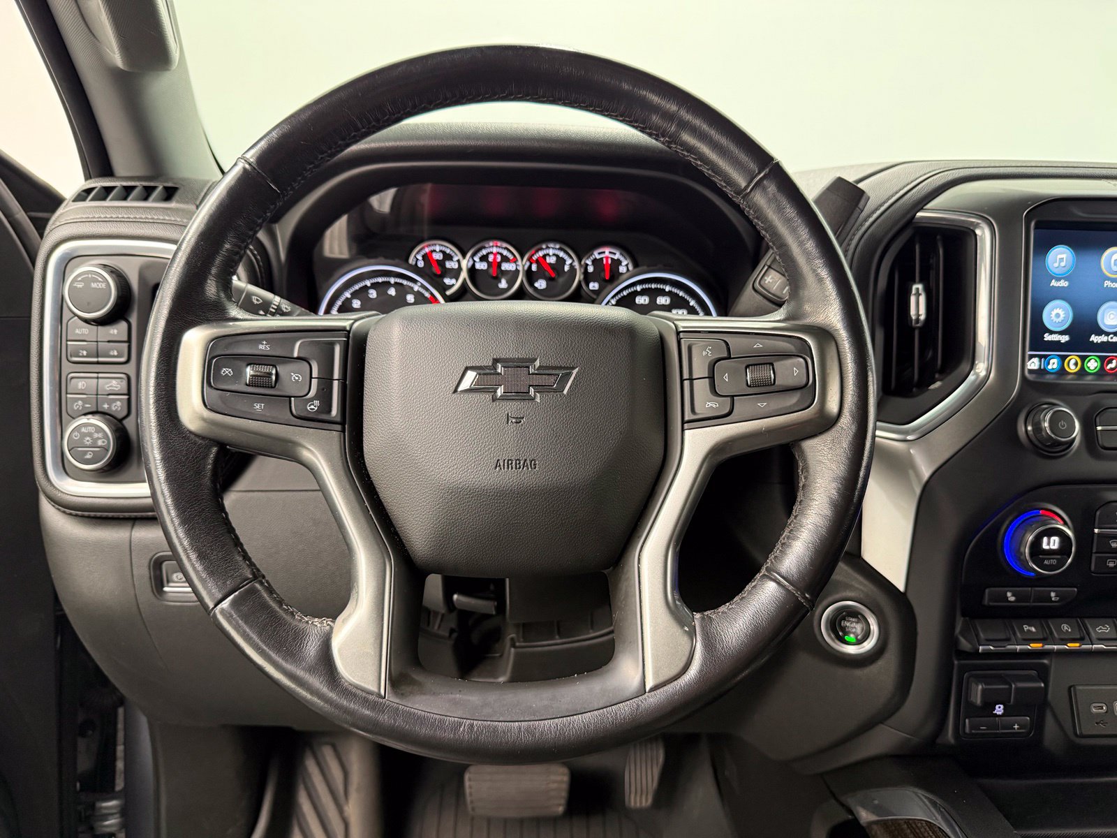 Used 2021 Chevrolet Silverado 1500 LT Trail Boss AWD/4WD image 24