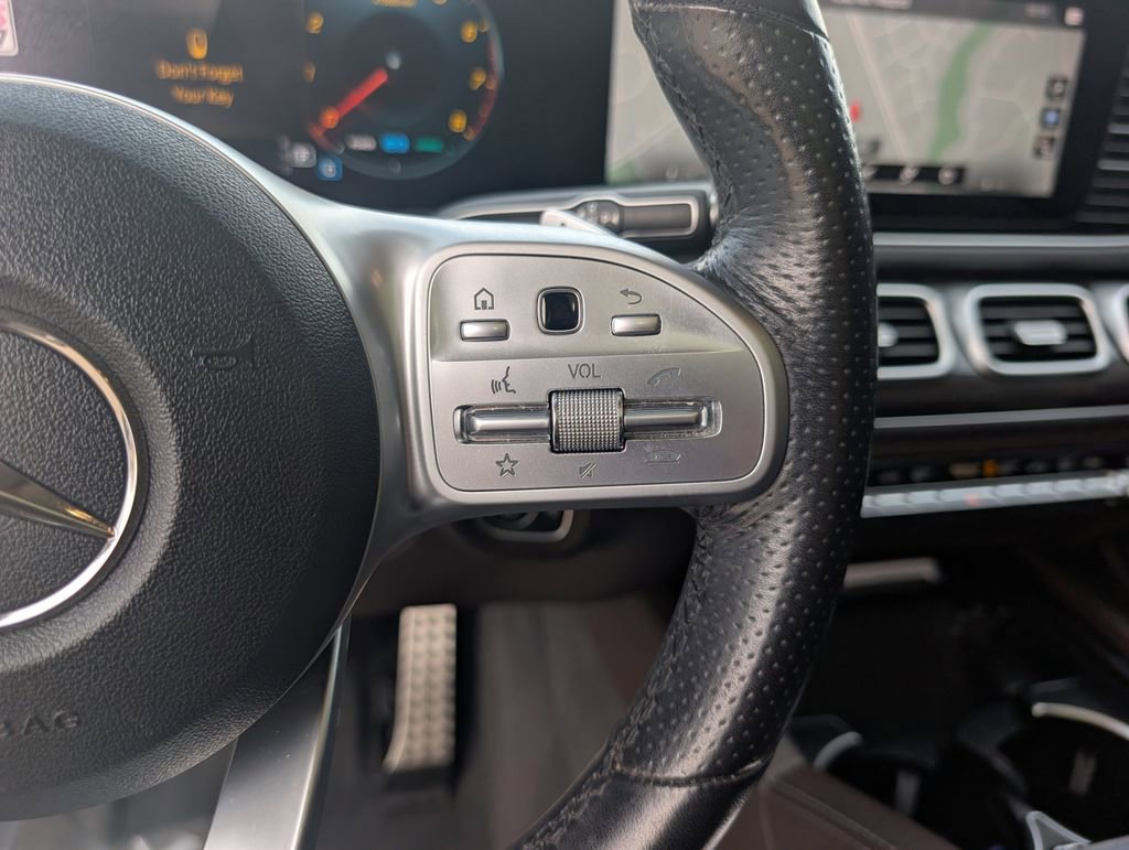 Used 2020 Mercedes-Benz GLS 580 4MATIC image 24